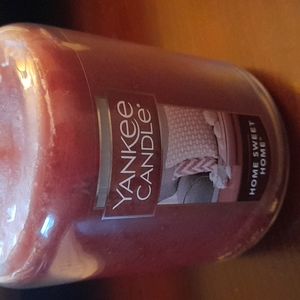 New! Home Sweet Home candle